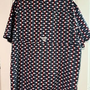 Columbia Fishing Shirt- like new